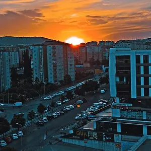 Transit 77 Стамбул